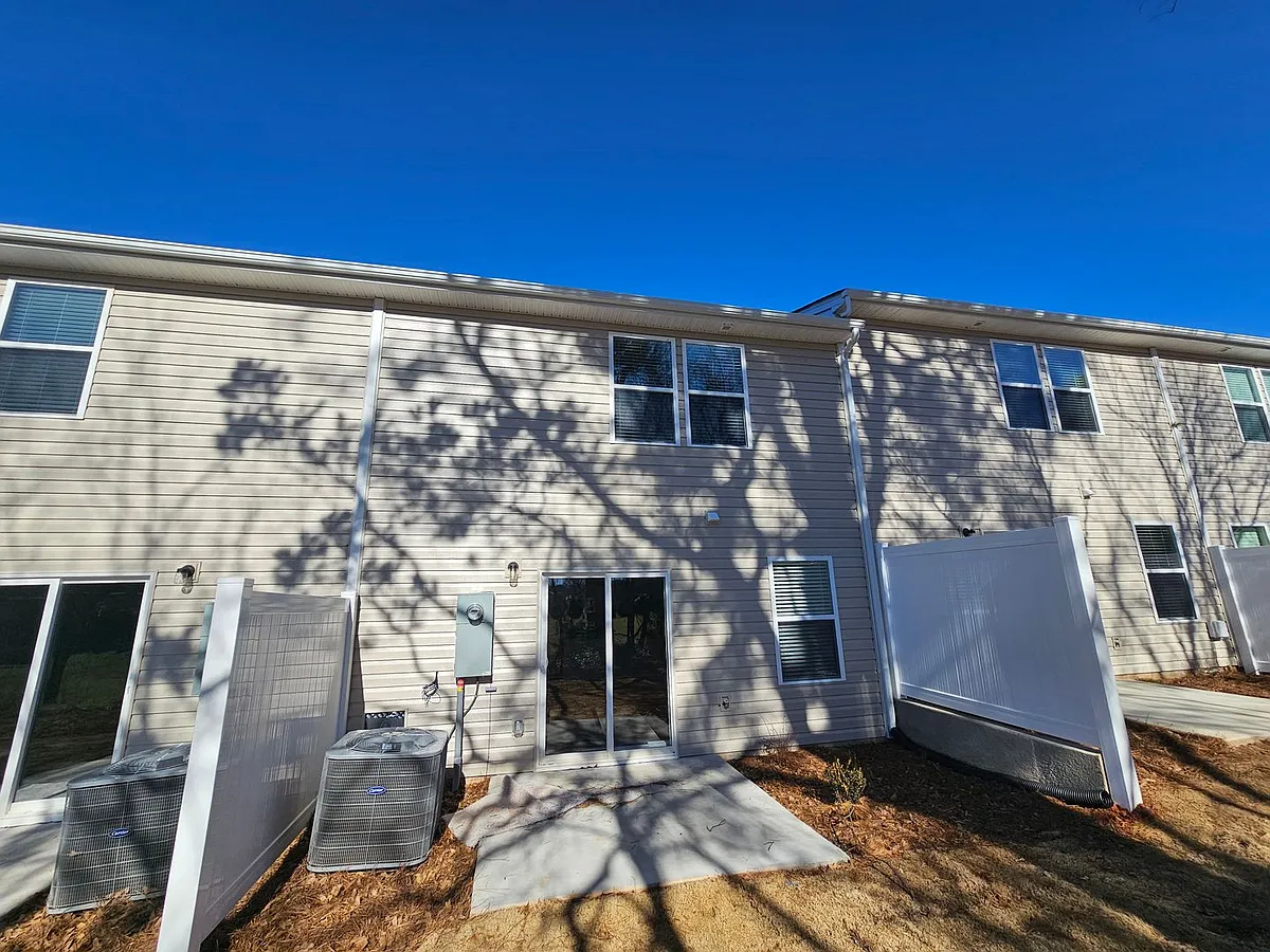 Building Photo - 1914 C Tranquility Cir