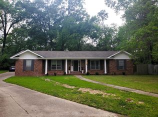 345 Emerson Dr, Hattiesburg, MS 39401