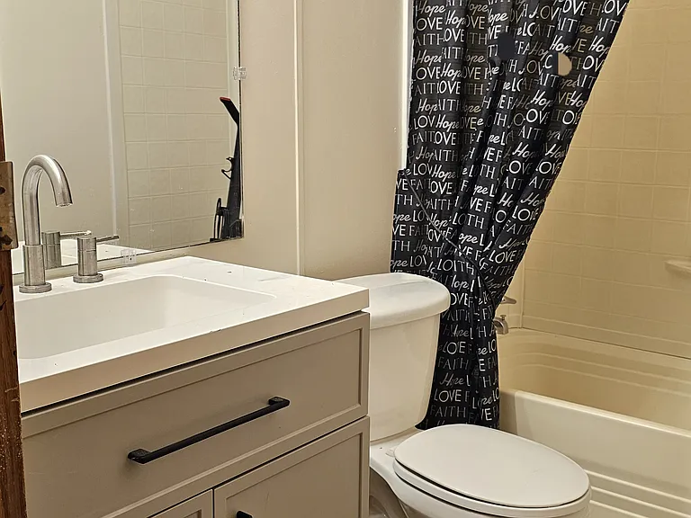 Guest Bathroom