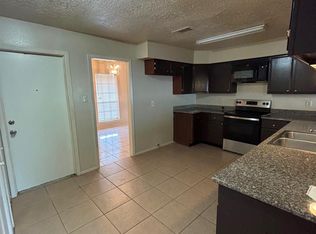 811 Whispering Pine Dr, Missouri City, TX 77489