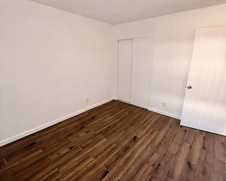 38604 10th St E #15 — Photo 20