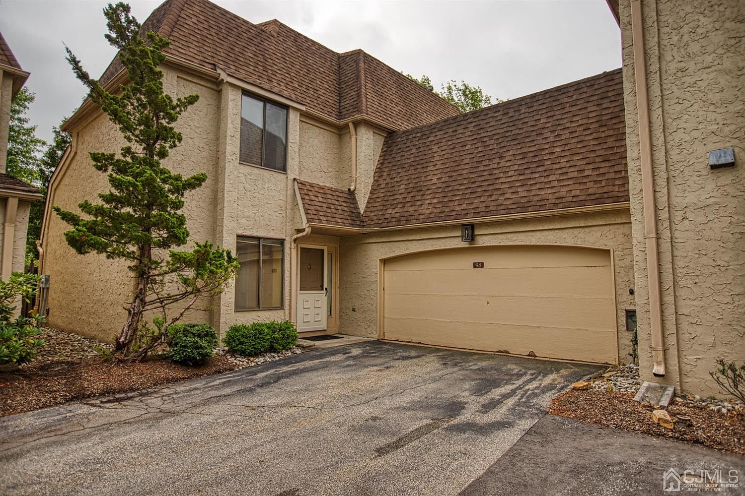 98 Gate House Ln, Edison, NJ 08820 Zillow