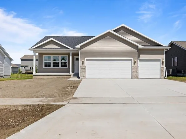 1322 NW 27th St, Ankeny, IA 50023