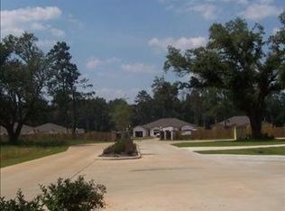 105 Village Oaks Ot, Ponchatoula, LA 70454