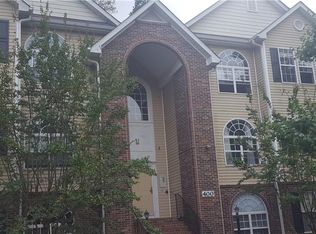 433 Ivy Glen Ct, Winston Salem, NC 27127
