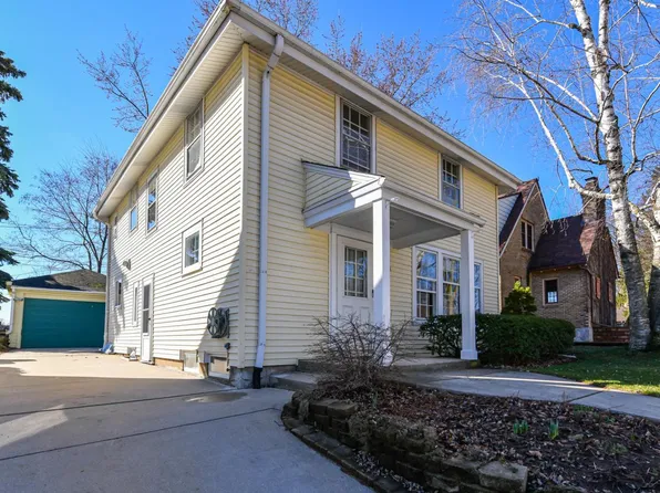 7329 West Lloyd STREET, Wauwatosa, WI 53213
