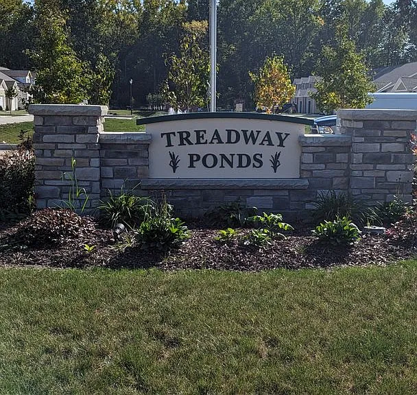 638 Treadway Blvd — Photo 9