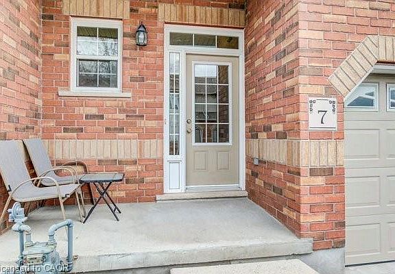 5th image of 330 Dearborn Blvd #7