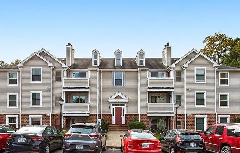 2440 Stembridge Ct — Photo 1