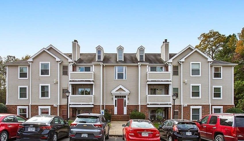 1st image of 2440 Stembridge Ct