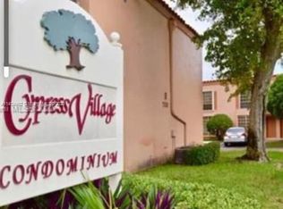 7121 Miami Lakes Dr W APT Q1, Miami Lakes, FL 33014