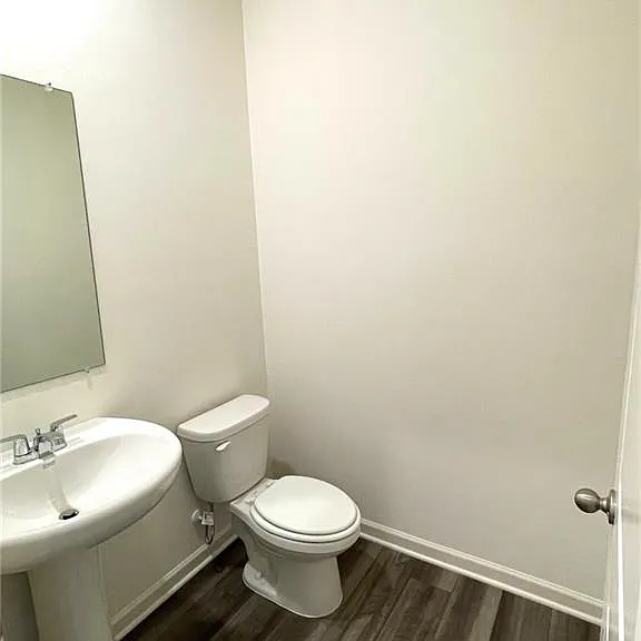24 Rowlett Pl — Photo 6