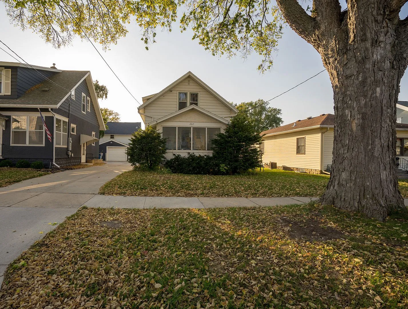 Single Family Home — Photo 2