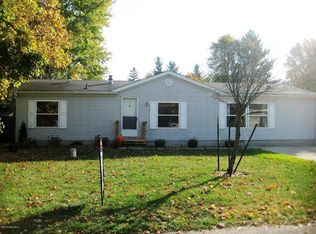 122 Goodell St, Hopkins, MI 49328
