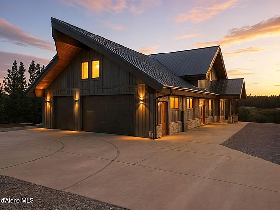 4th image of 4440 E Lisa Rd