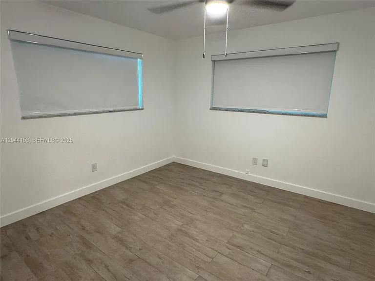 5907 Turin St #5909 — Photo 8