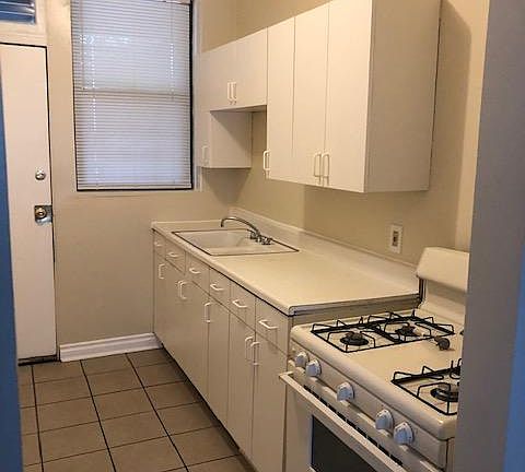 2nd image of 6168 S Michigan Ave #1