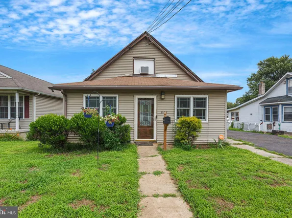 808 Velde Ave, Pennsauken, NJ 08110