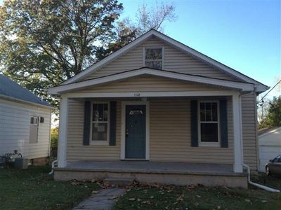 1133 Hall St, Saint Charles, MO, 63301