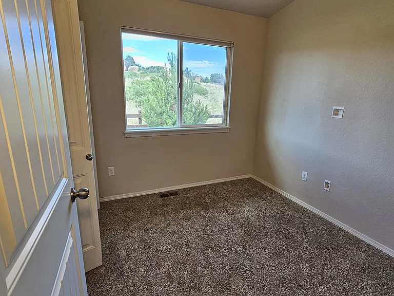 4375 Susie Vw — Photo 36