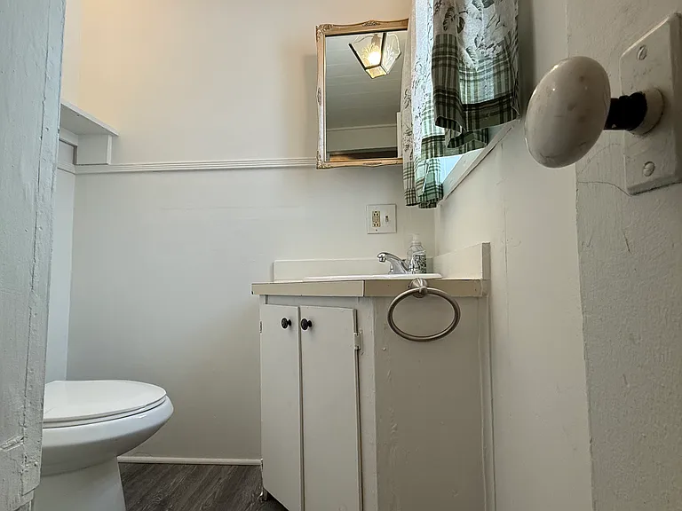 520 N Water St — Photo 29