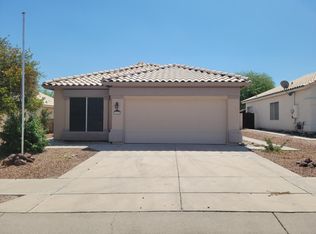 185 S Palace Gardens Dr, Tucson, AZ 85748