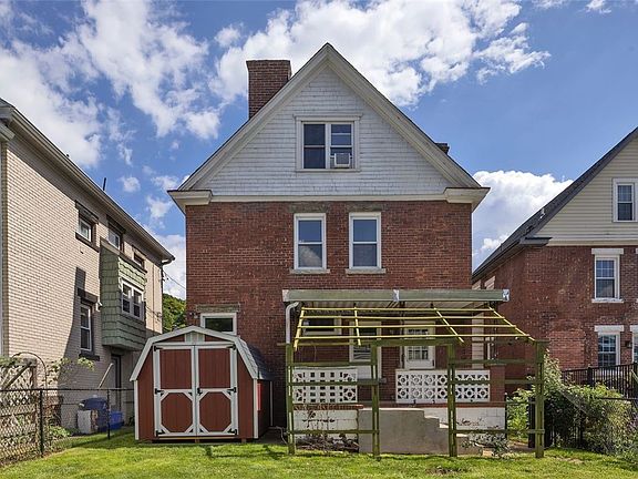 5th image of 707 Nevin Ave