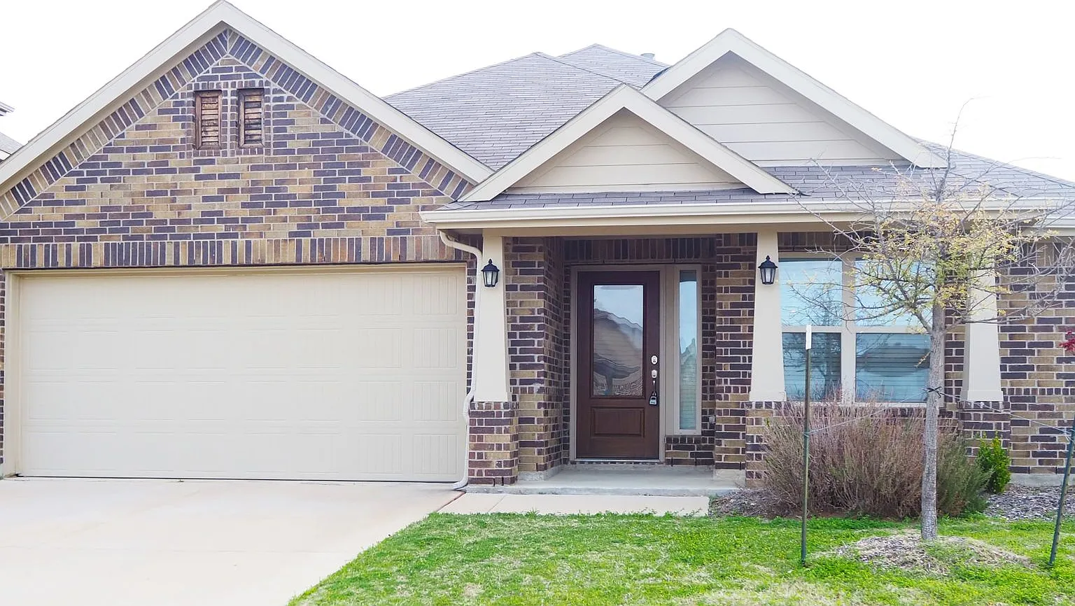 3 Bed 2 Bath single story home in Haslet — Photo 1