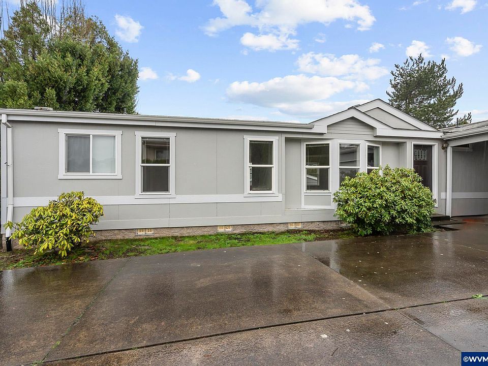 1st image of 3415 Lake Vanessa Cir NW