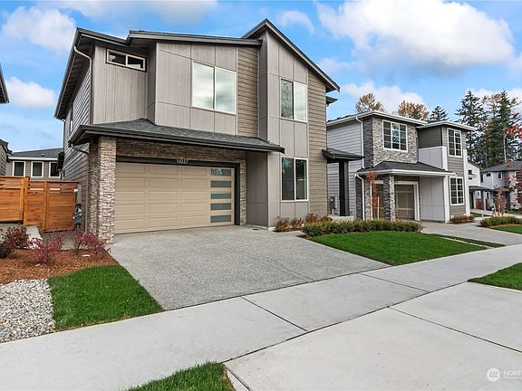 3rd image of 19037 130th Avenue E