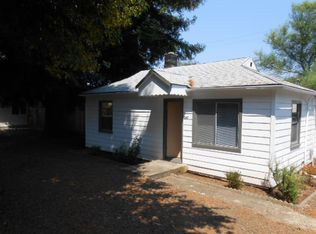 1247 NW Ellan St, Roseburg, OR 97470