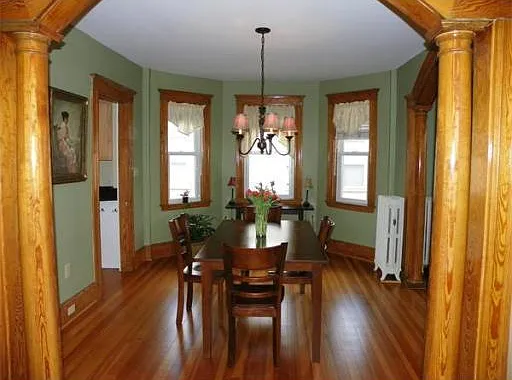 3 bed, 1095 sqft, $900 — Photo 2