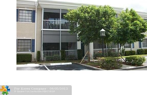 3rd image of 120 Cypress Club Dr APT 207