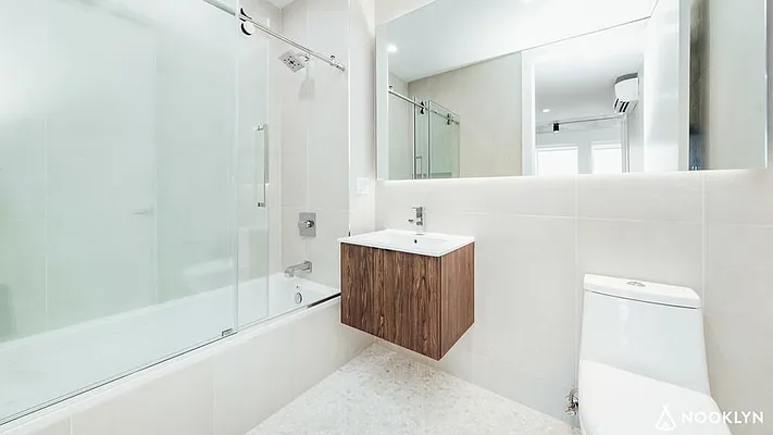 Rented by Nooklyn NYC LLC | media 66