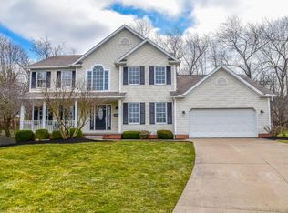 10532 Planters Cove Cir NW, Uniontown, OH