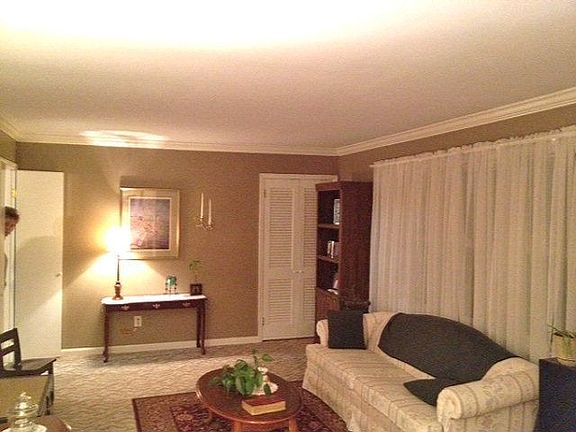 5th image of 2230 Pin Oak Dr