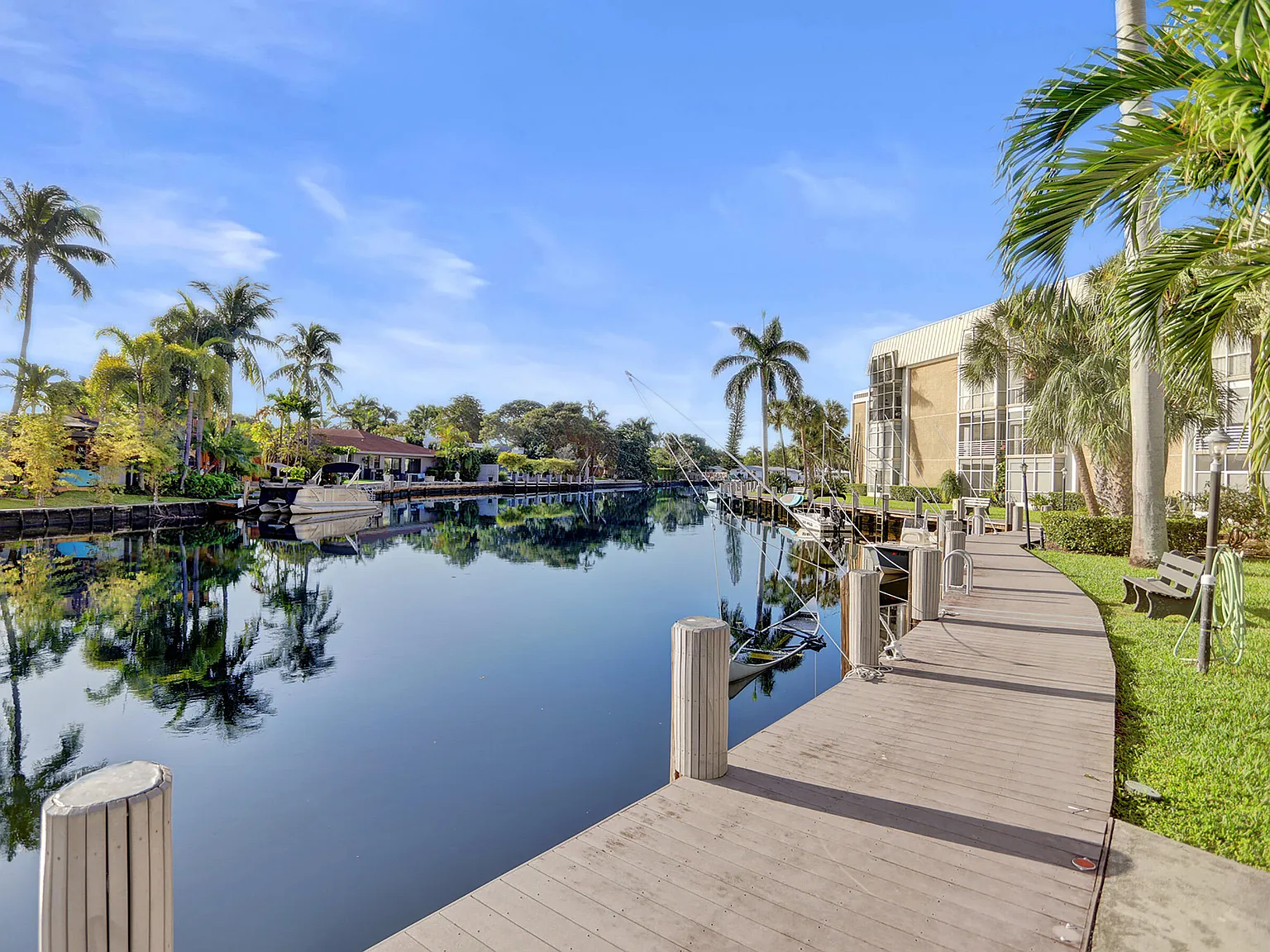 1 bed, 1.0 bath, 600 sqft, $2,000 — Photo 2