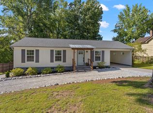 23 West Rd, Travelers Rest, SC 29690