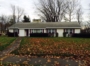 306 N Main St, Fithian, IL 61844