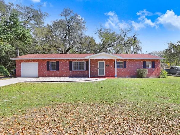 1606 Crossfield Dr, Plant City, FL 33566