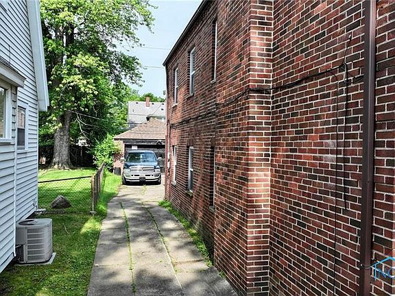 4th image of 2911 Powhattan Pkwy