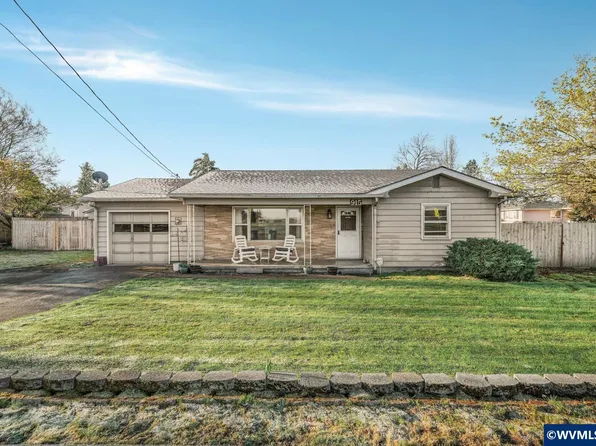 915 E Marquam St, Mount Angel, OR 97362