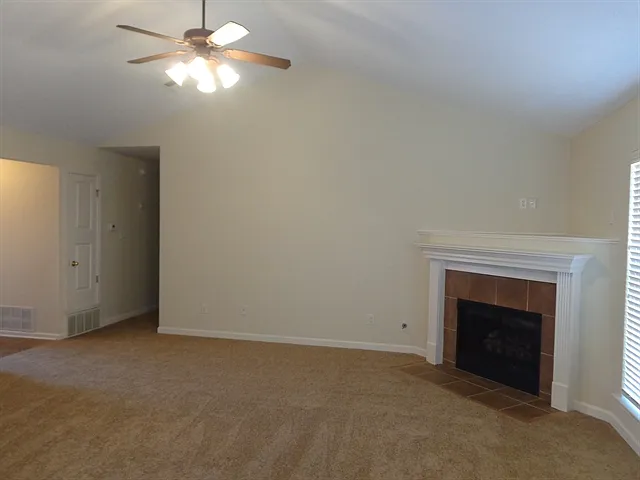 11618 Dempsey Dr — Photo 5