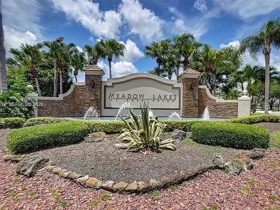 3rd image of 10337 Coventry Ct