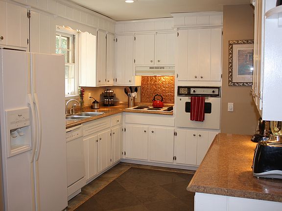New Counters & Tile Floor