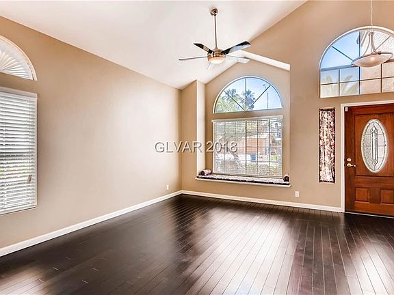 4th image of 1556 Evening Shade Cir