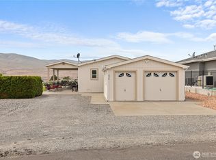 406 Apricot Pl SW, Mattawa, WA 99349