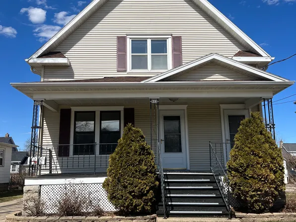 912 Merritt Ave #A, Oshkosh, WI 54901