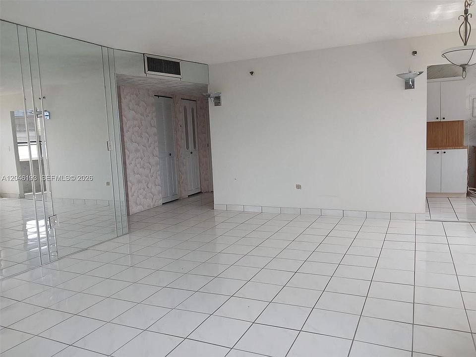 1st image of 1100 Saint Charles Pl APT 719