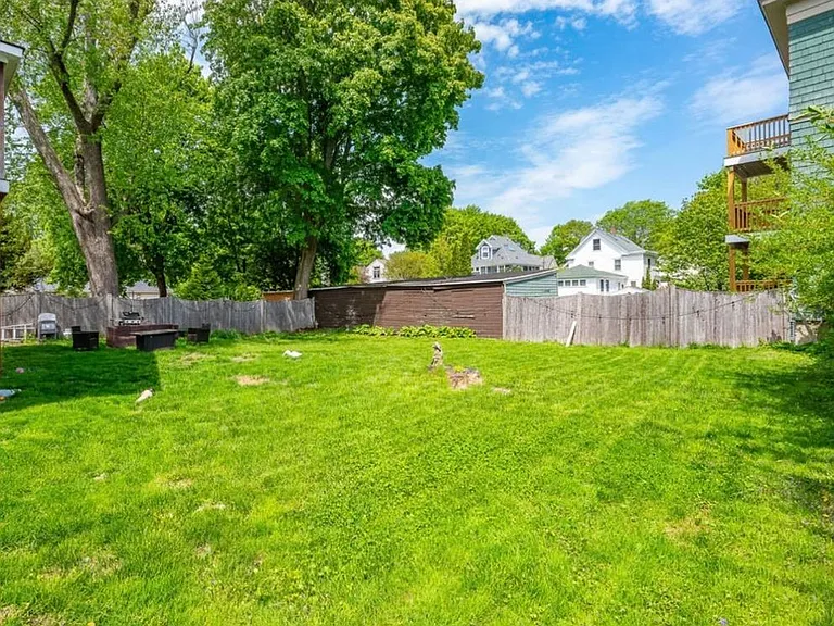 301 Richards Ave — Photo 26